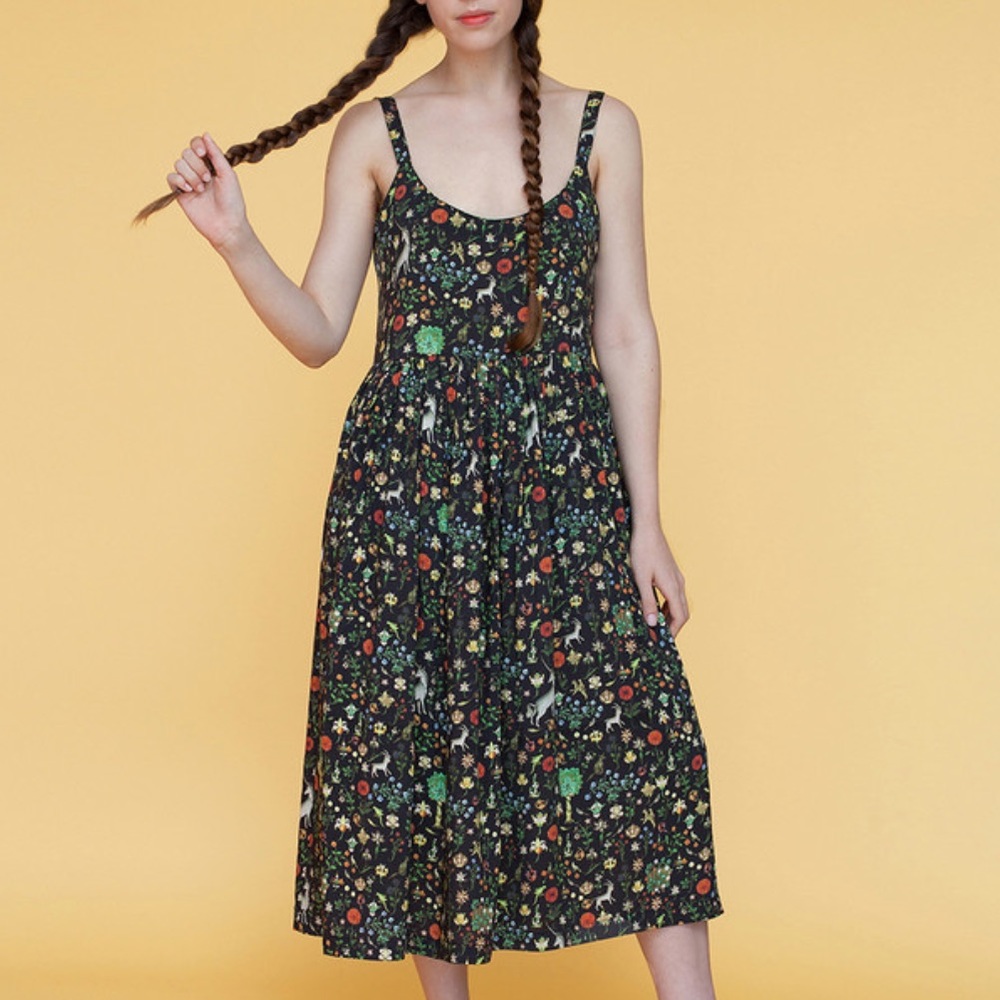 Samantha Pleet Myth Dress size Medium, Illuminated Black